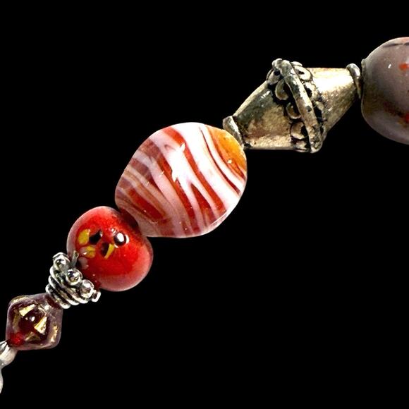 Artisan Glass Silver Tone Bead Hand Playing Card BAG CHARM KEYCHAIN ZIPPER Pull - Picture 5 of 8